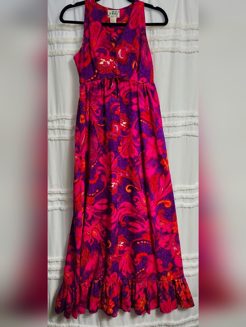 Vintage, The Ritz Honolulu Maxi Dress. Circa 1960's & 70's.